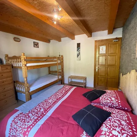Bed and breakfast Le Chalet, D Hôtes, Petit Déjeuner Inclus Roubion